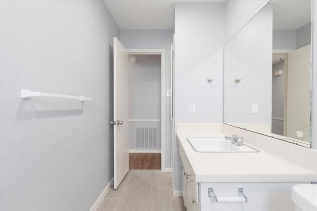 Building Photo - 7043 Drowsy Pine Dr