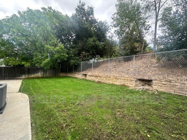 Building Photo - 29362 Hillrise Dr