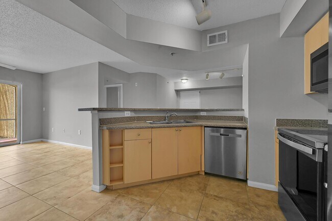 Building Photo - 3638 NW Mediterranean Ln