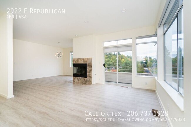 Building Photo - 2922 E Republican-