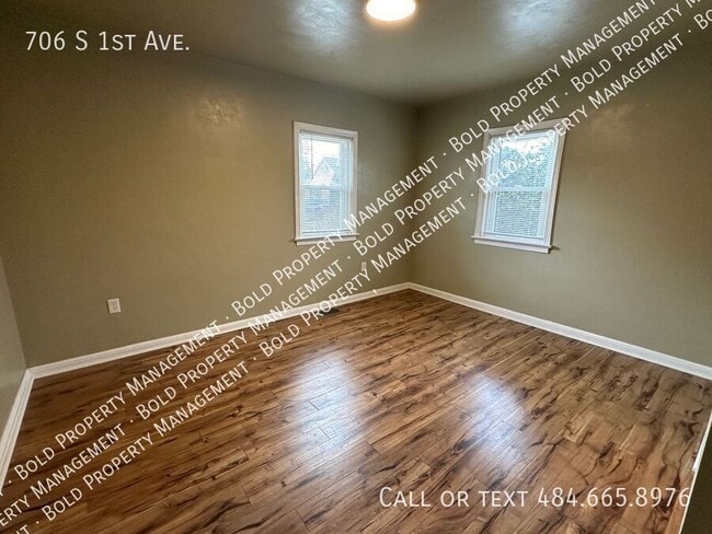 Building Photo - 706 S 1st Ave