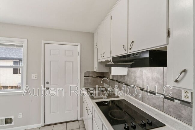 Building Photo - 3143 Puckett Rd