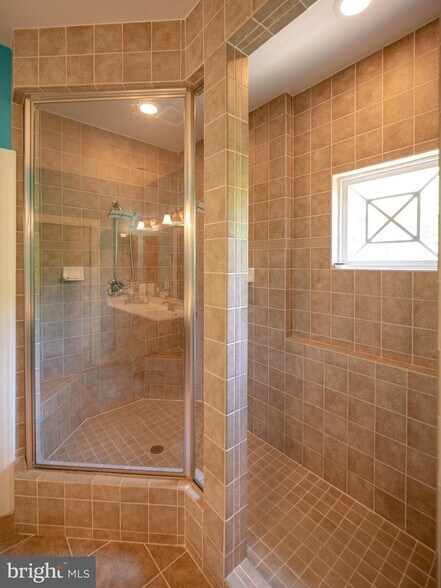 Building Photo - 15015 Nancy Gibbons Ter