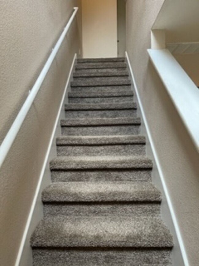 Building Photo - Harris Ridge