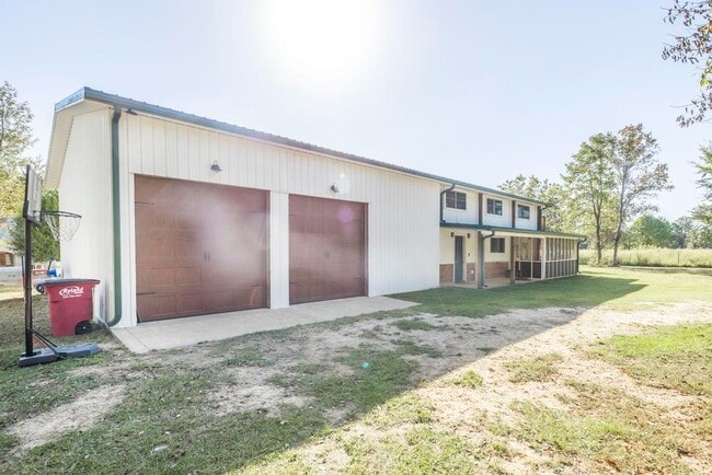 Building Photo - 5451 Walton Rd