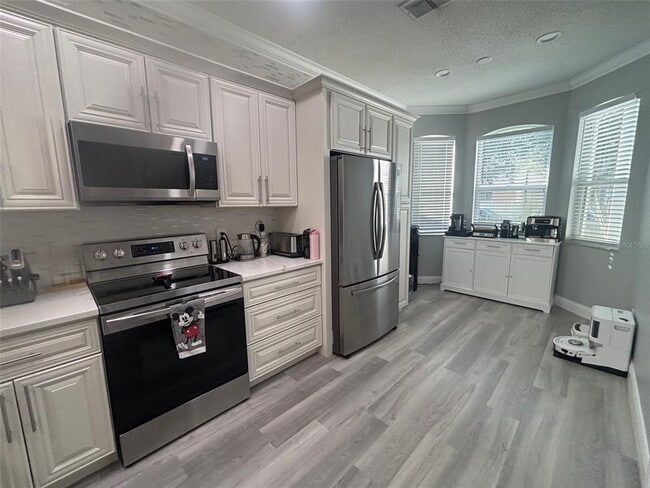 Building Photo - 5028 Olde Kerry Dr