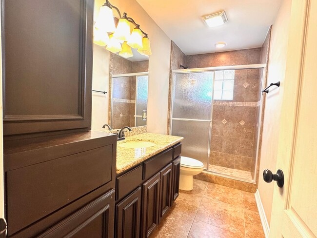 Building Photo - 512 Otero Dr