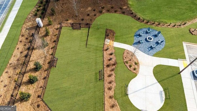 Building Photo - 5731 Plaza Dr SE