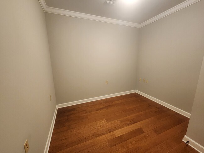 Building Photo - The Avenue Upper Arlington