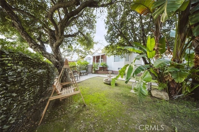 Building Photo - 2255 E Chevy Chase Dr