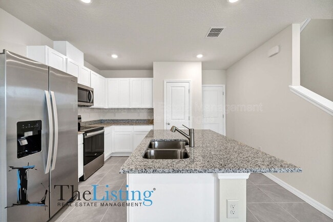 Building Photo - 5650 Anders Wy