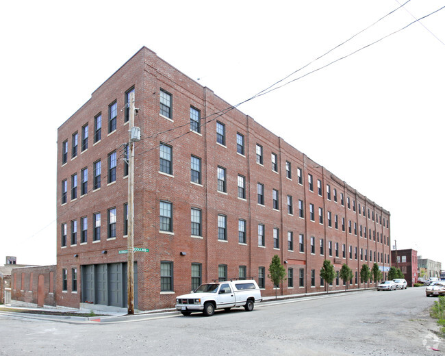 Building Photo - St. Louis Stamping Lofts