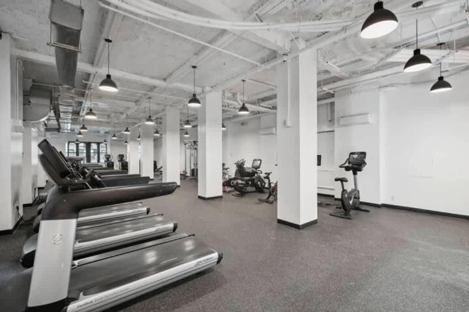 Building Photo - 525-537-537 Lexington Ave