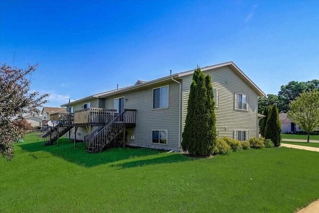 Building Photo - 519 Blaser Dr