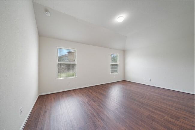Building Photo - 19011 Taverns Corner Ct