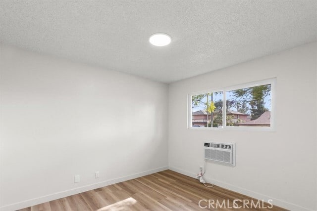 Building Photo - 1002 Lombard Dr