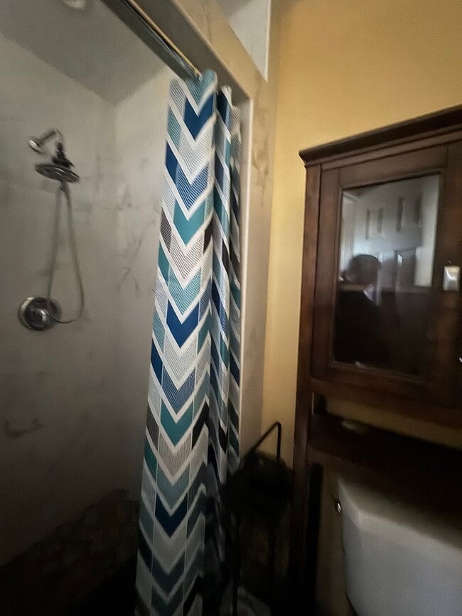 Building Photo - 2 Bedroom ADU in Ontario