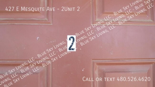 Building Photo - 427 E Mesquite Ave