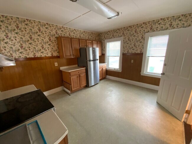 Building Photo - 25 Charles St