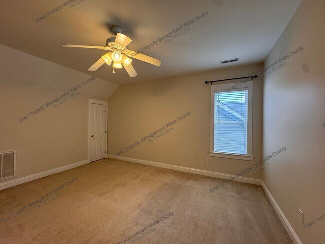 Building Photo - 10908 Connally Ln