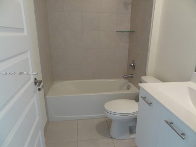 Building Photo - 4670 NW 84th Ave