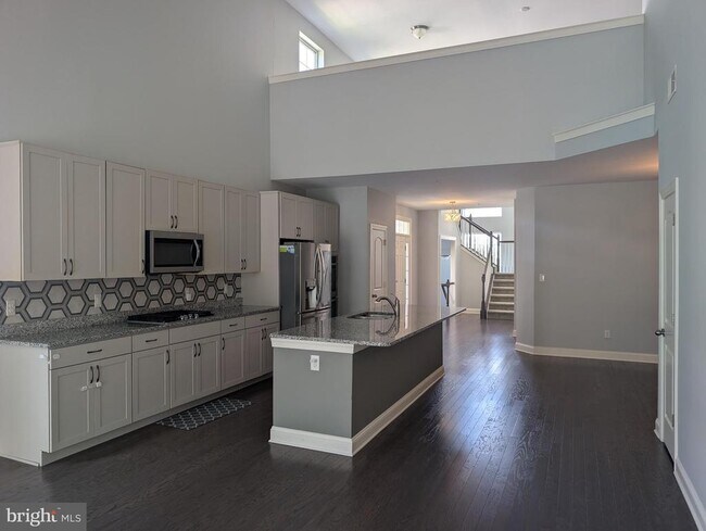 Building Photo - 81 Skylar Cir