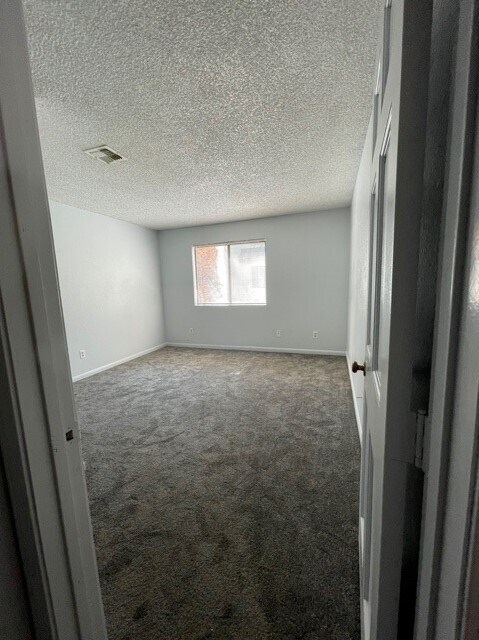 Building Photo - 1406 Santa Margarita St