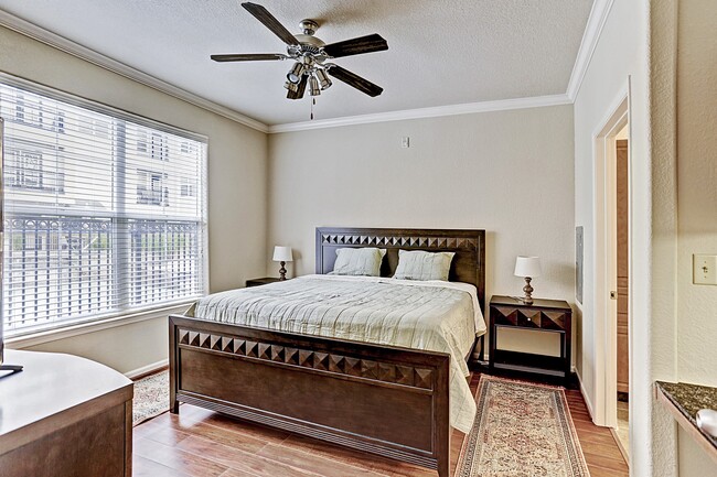 Building Photo - 1711 Old Spanish Trl