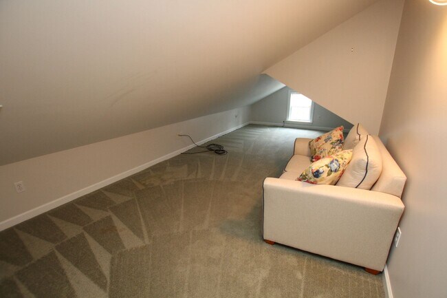 Building Photo - Discover the allure of year-round living i...