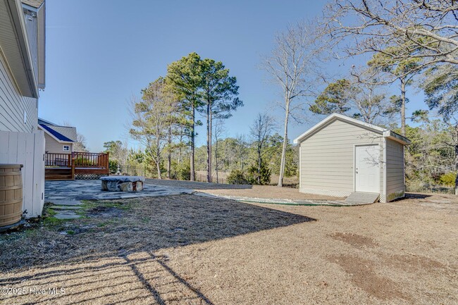 Building Photo - 402 Marsh Island Dr