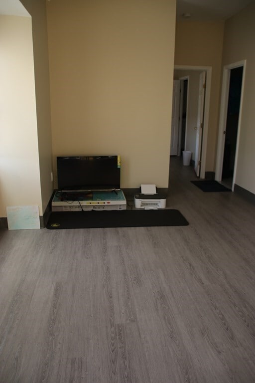 Building Photo - 21 Linden St