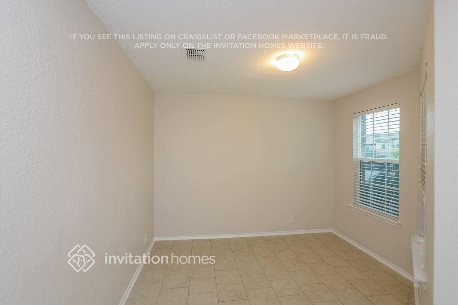 Building Photo - 15121 Cinnamon Teal