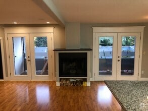 Building Photo - 9350 Redmond - Woodinville Rd NE