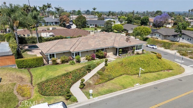 Building Photo - 1011 S Montezuma Way