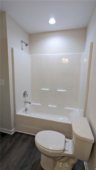 Building Photo - 405 Sonoma Ct