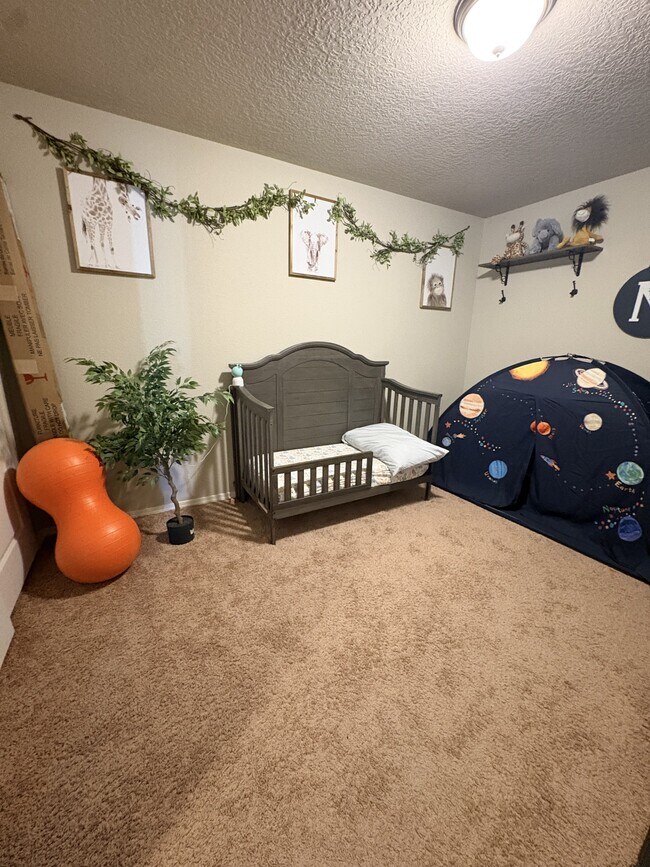 Building Photo - 9332 Warm Stone St