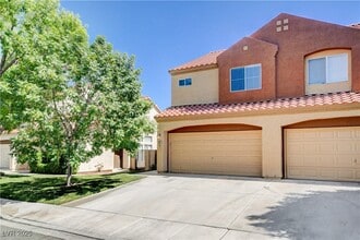 Building Photo - 1661 Cloister Ave