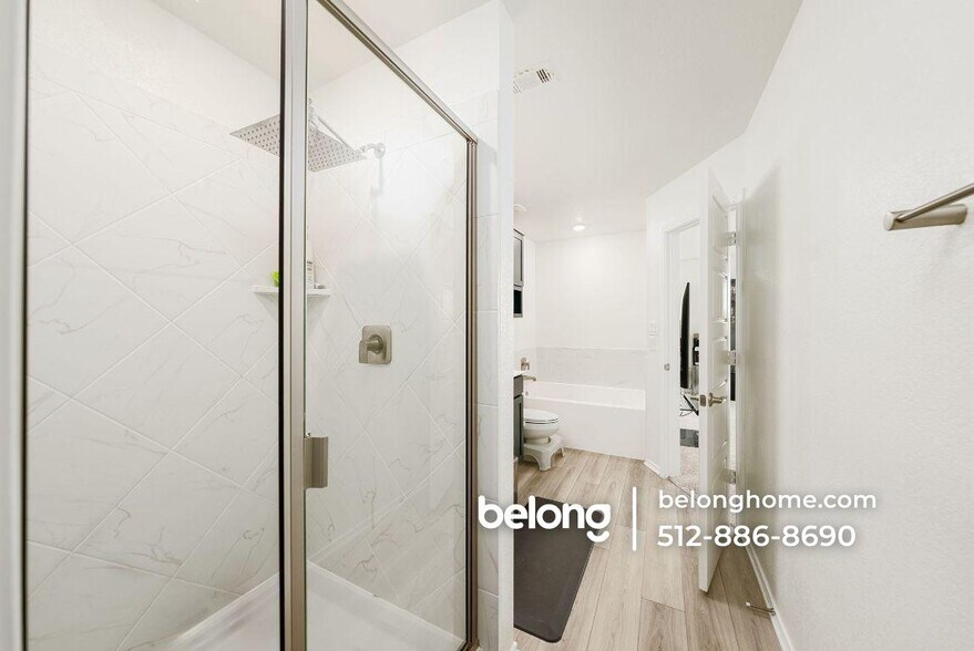 Building Photo - 7105 Gray Catbird Dr
