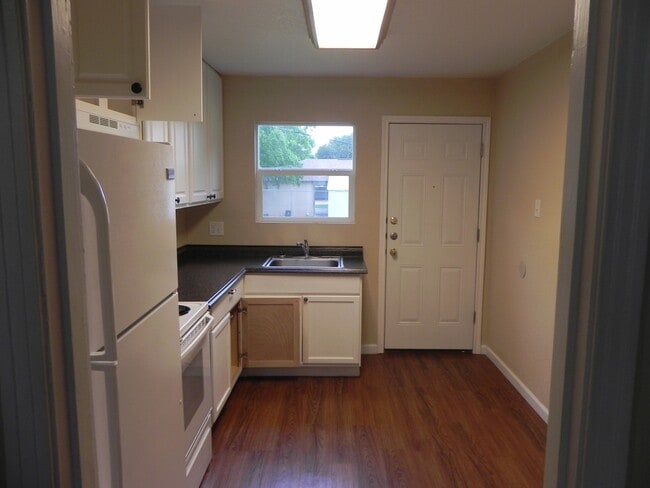 Building Photo - 1 bedroom 1 bath cozy abode in Killeen TX!!