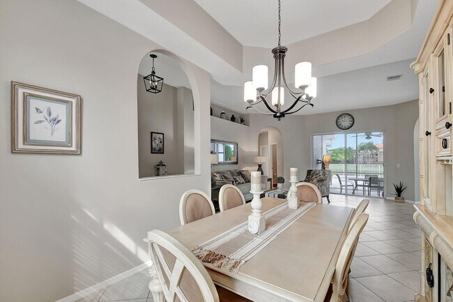 Building Photo - 11723 Water Bend Ct