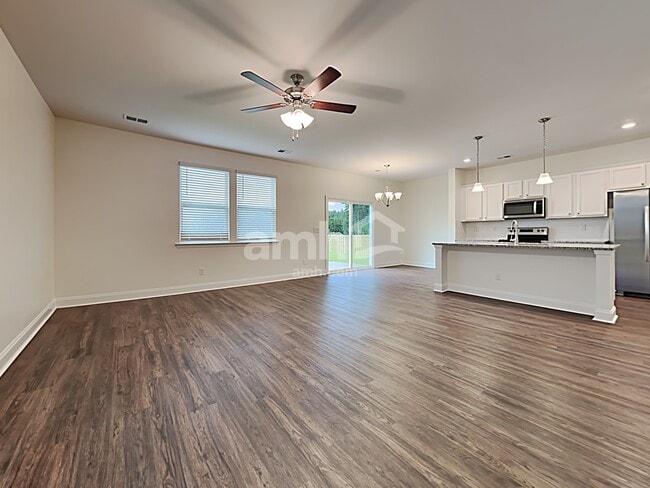 Building Photo - 311 Azore Way