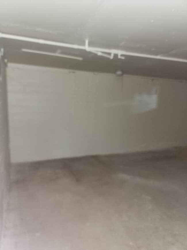 Building Photo - Country Home Between Empire and Waterford-  3 Bedroom 1 Bathroom With Central Heat And Air