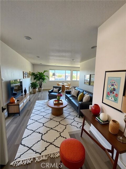 Primary Photo - 11742 Jacaranda Ave