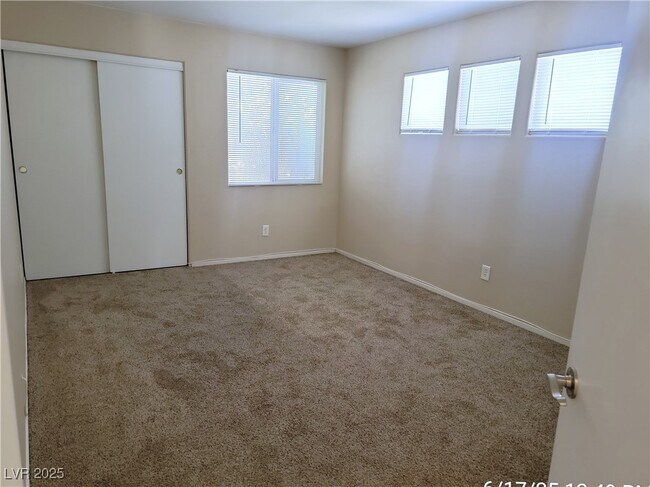 Building Photo - 3803 Caldwell Cir