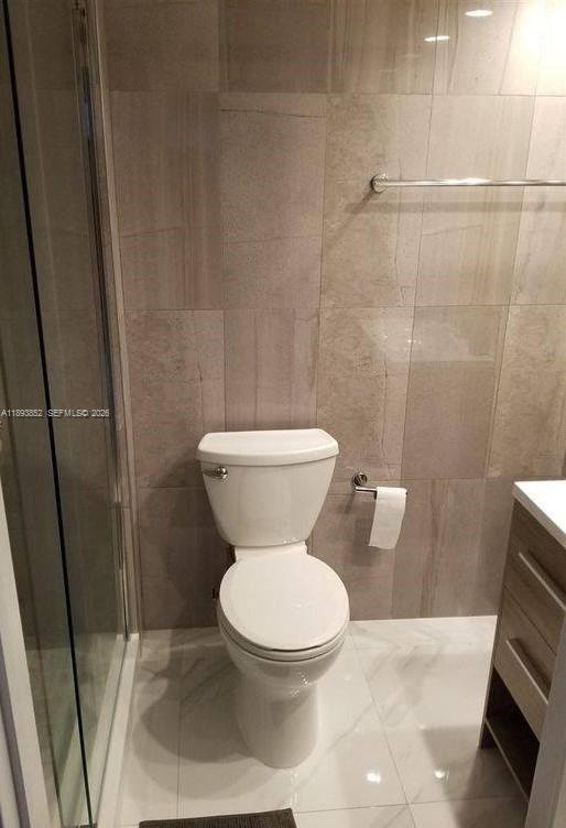 Building Photo - 251 174th St