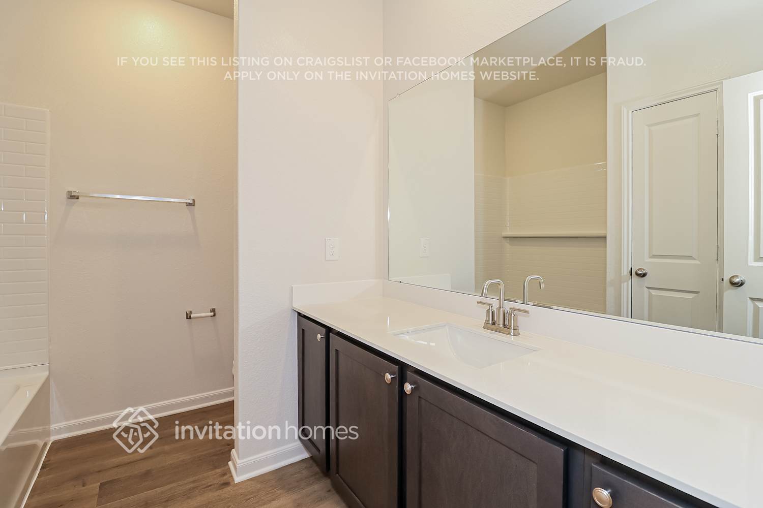 Building Photo - 10017 Pilot Pl