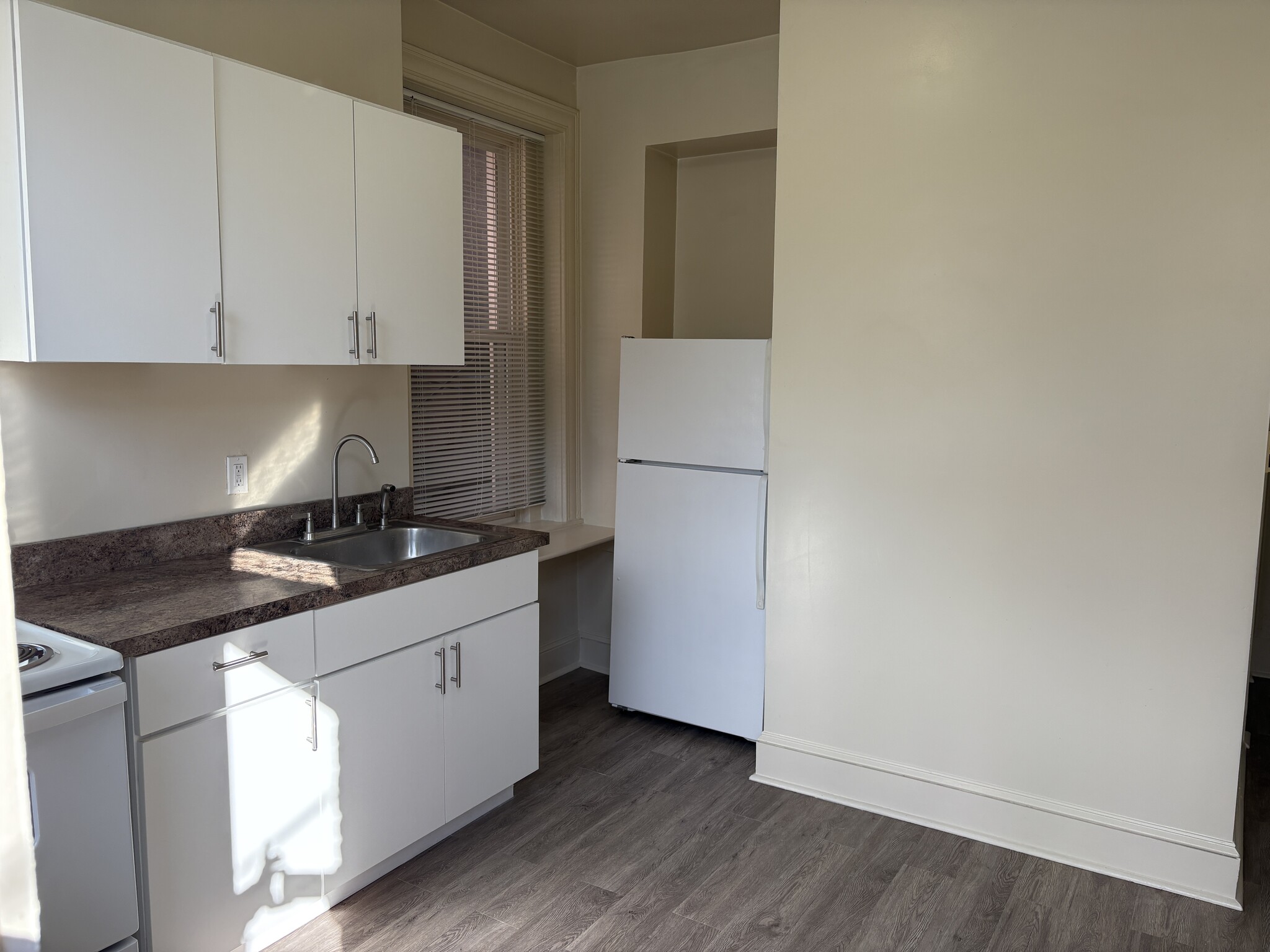 Building Photo - 3108 N Calvert St