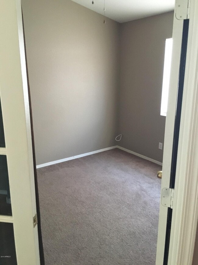 Building Photo - 3119 N 130th Ln