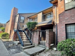 Building Photo - Ham4803