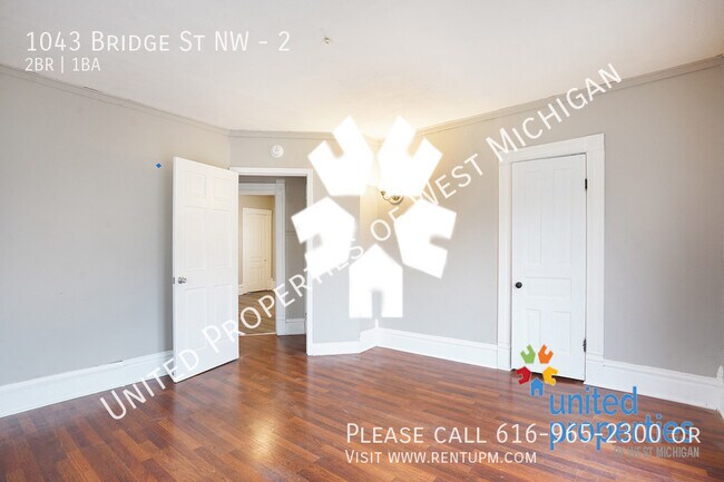 Building Photo - Available Now | Upper 2 Bedroom 1 Bath Apa...